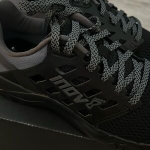 Inov-8 Men's‎ All Train 215 Cross-Trainer Shoe Unisex Men’s Size 9  Black/Grey
